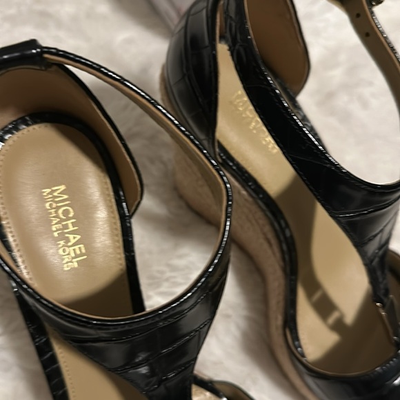 Michael kors high heels wedge sandals - Picture 3 of 5